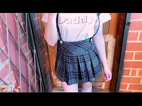 ❤️ Schoolgirl Sucks her dick deeply and fucks instead of classes. Beautiful porn at en-us.rex-porn-com.ru ﹏